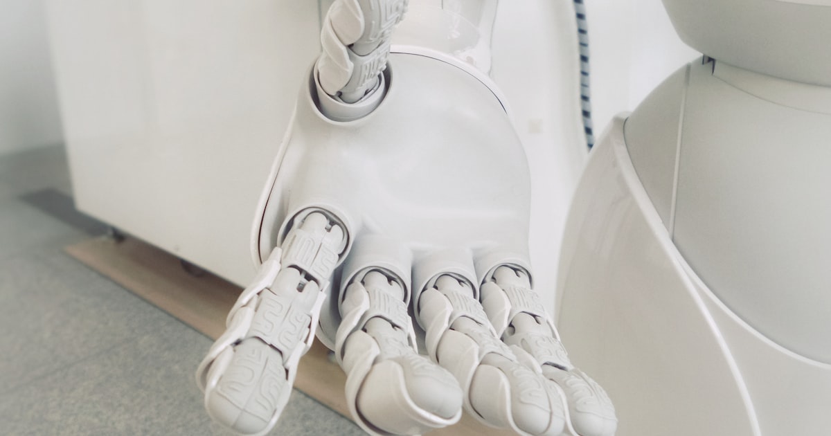 Qué es un chatbot IA y cómo puede responder por tu negocio las 24 horas